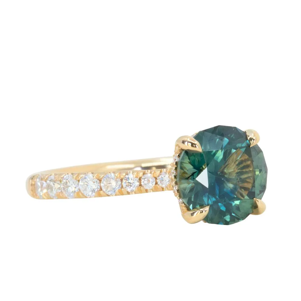 2.54ct Round Teal Sapphire Hidden Halo Solitaire with French Set Diamonds in 18k Yellow Gold