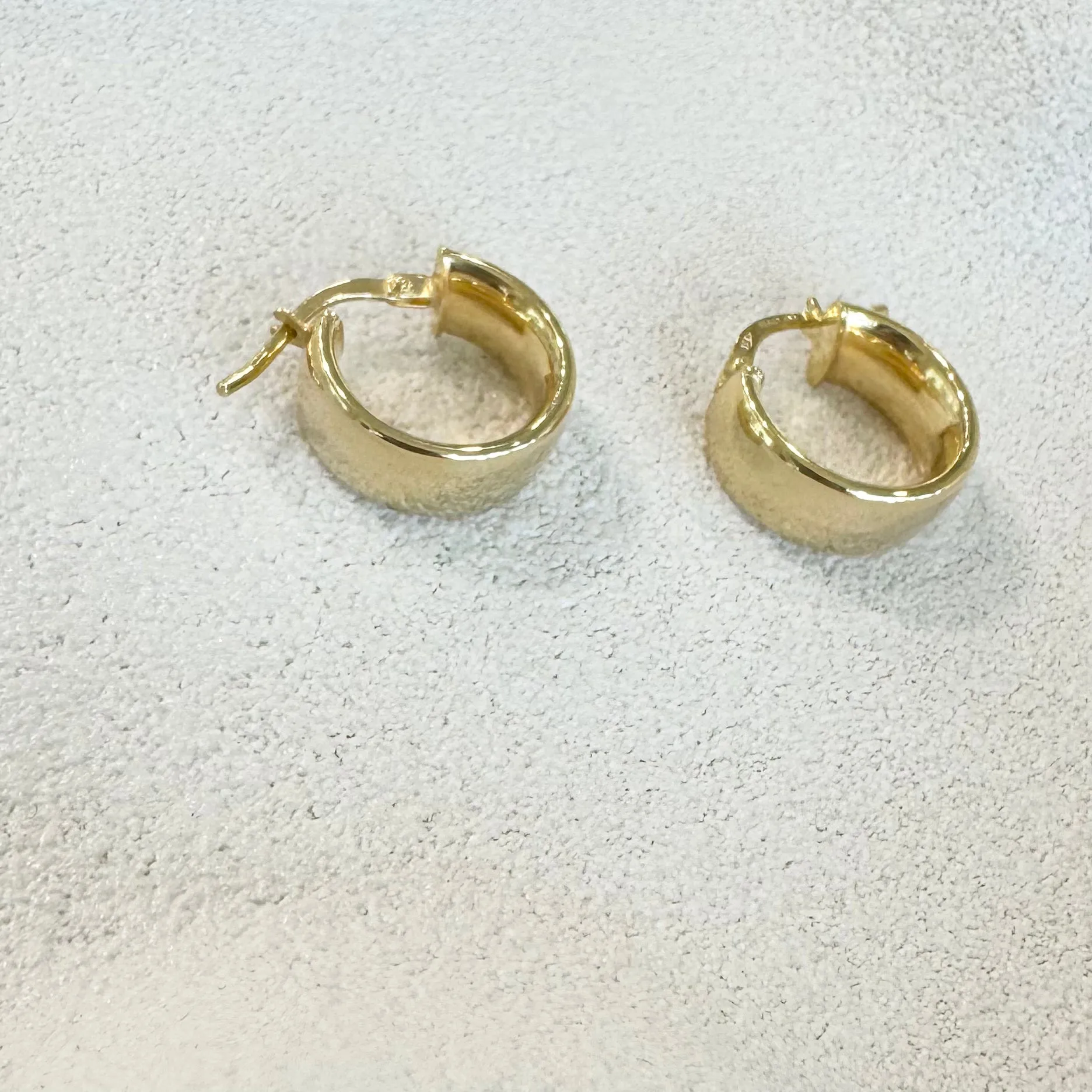 9ct Yellow Gold Chunky Flat Hoop Earrings