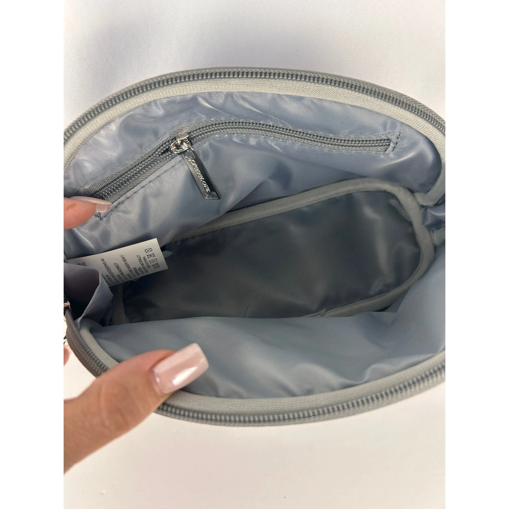 Clearance: Hampton Cosmetic Bag