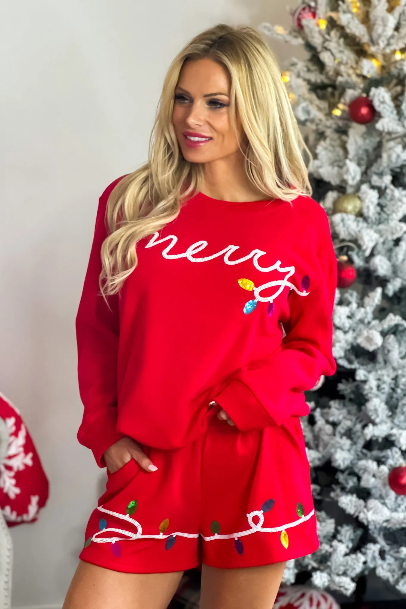 Merry Sequined Lights Pullover/Shorts Fleece Set : Red