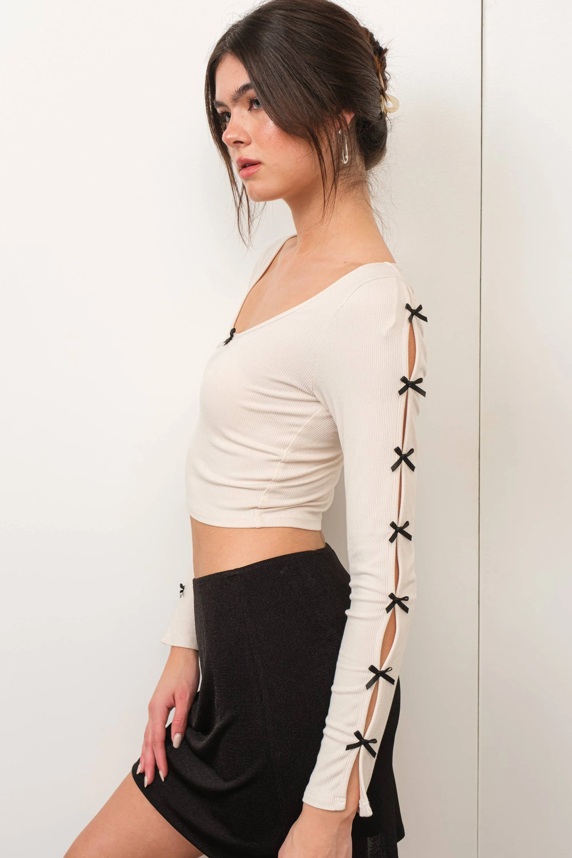 Sand Peekaboo Bow Trim Crop Top