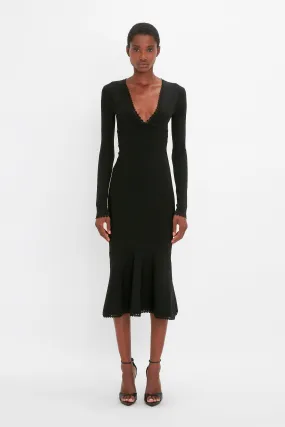 VB Body Long Sleeve V Neck Dress In Black