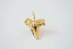 Vermeil Glossy Wholesale Gold Shark Tooth Pendant, Vermeil gold shark tooth charm,18kt gold plated over sterling silver, vermeil supplies