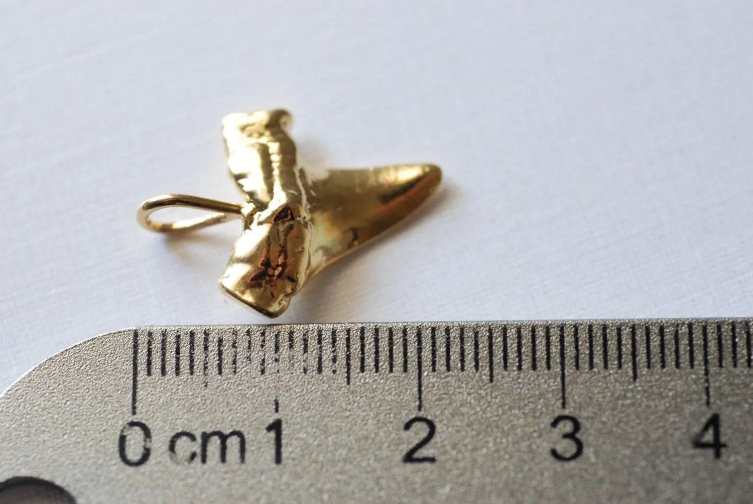 Vermeil Glossy Wholesale Gold Shark Tooth Pendant, Vermeil gold shark tooth charm,18kt gold plated over sterling silver, vermeil supplies